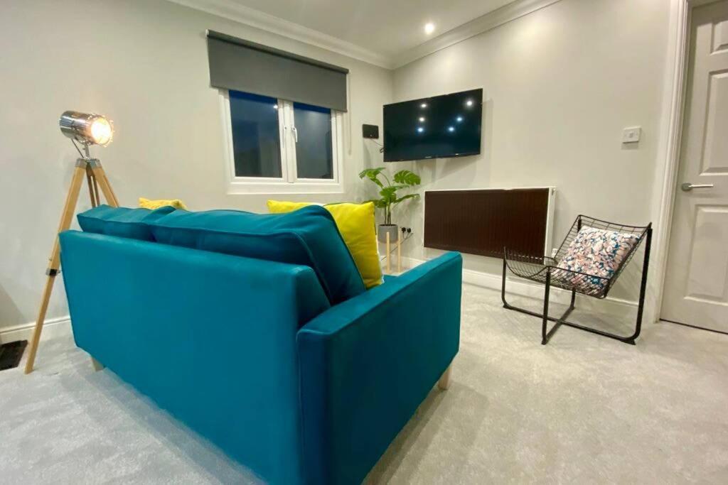 Stylish Two Bedroom Apartment Near Victoria Park 卡迪夫 外观 照片